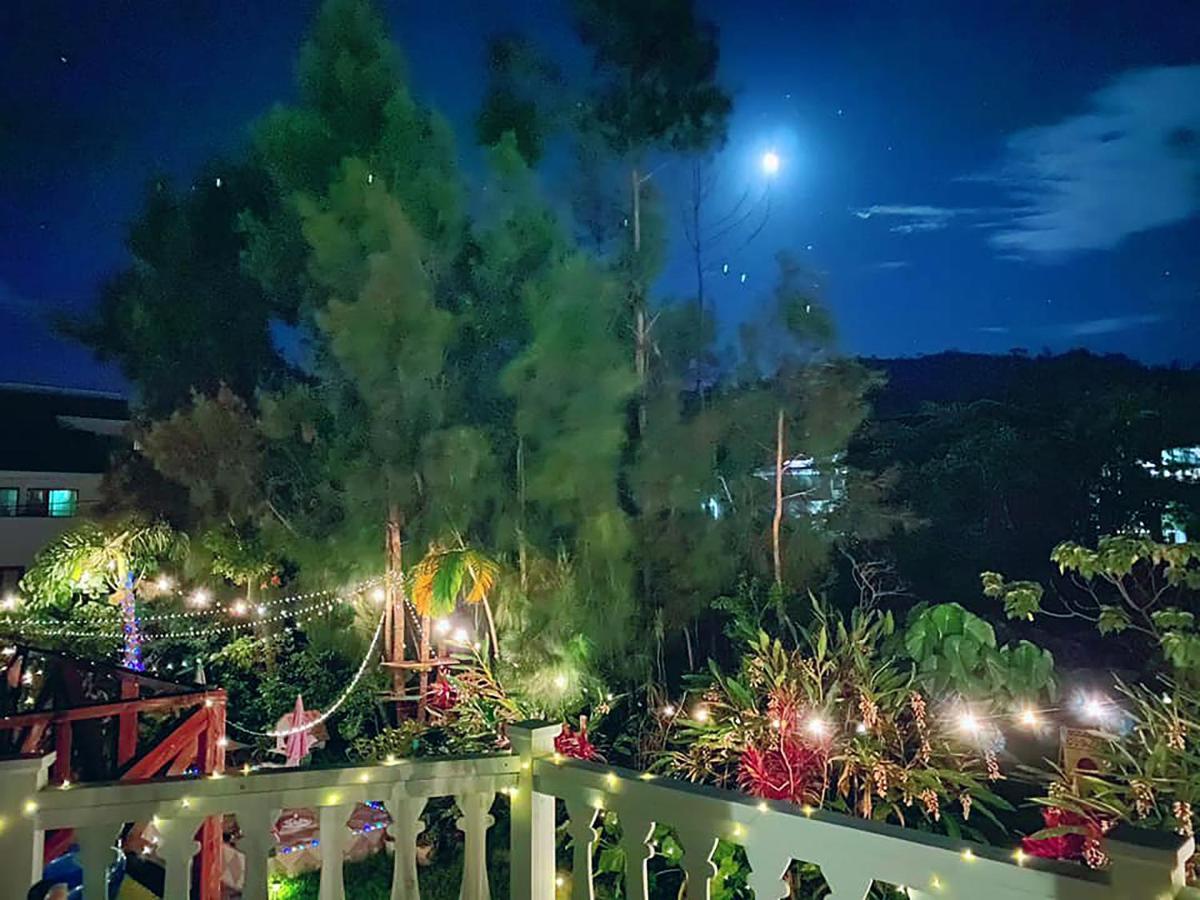 Cats,Piano & Starry Sky Resort Garden -Starry Forest Cottage Okinawa- Onna Exterior foto